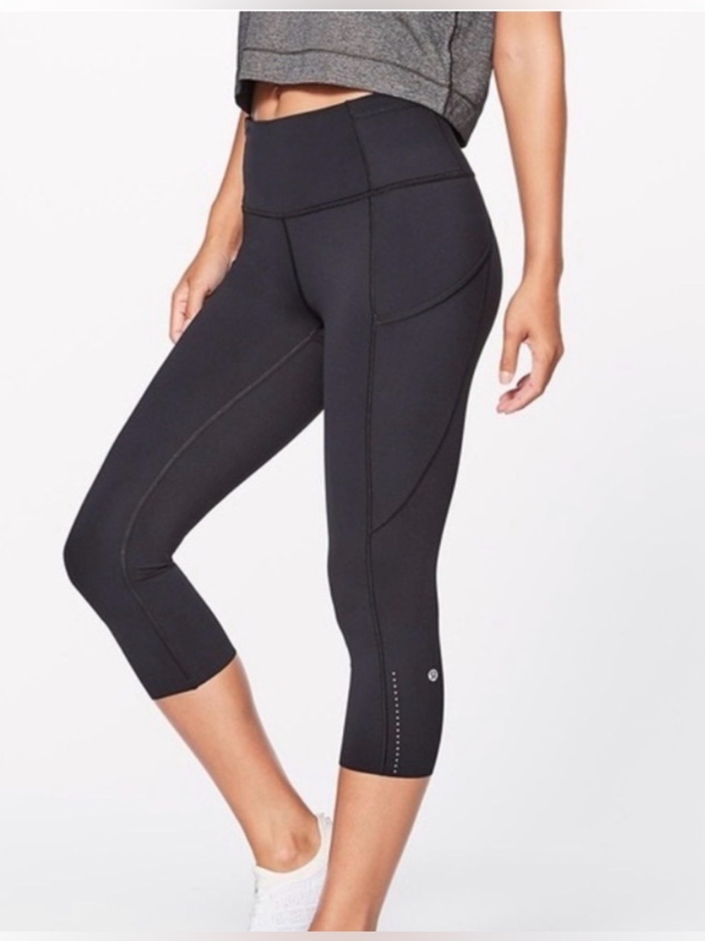 Lululemon Fast Free Crop Nulux 19” Black Leggings Women’s Sz 4